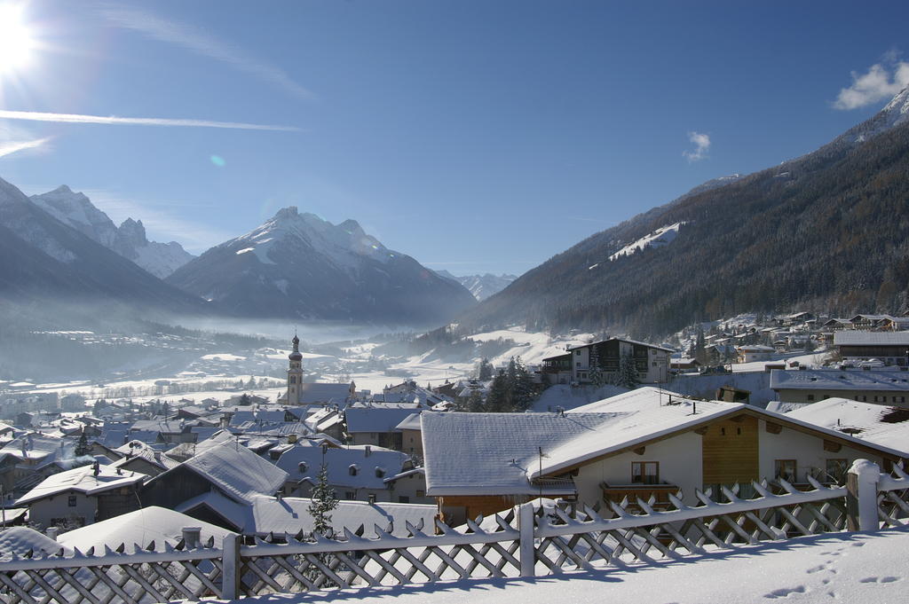 Pension Gletscherblick Fulpmes Exteriér fotografie